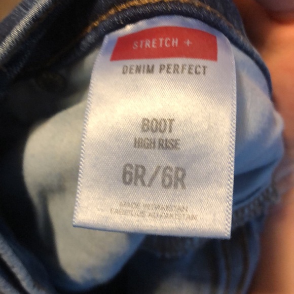 express split hem jeans only worn once - Picture 3 of 4